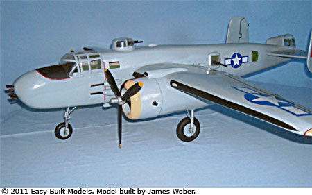 kit D-04 North American B-25 Mitchell Bomber